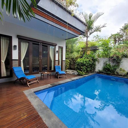 Ramantika Sunset Bay Villa Nusa Dua  Exterior photo