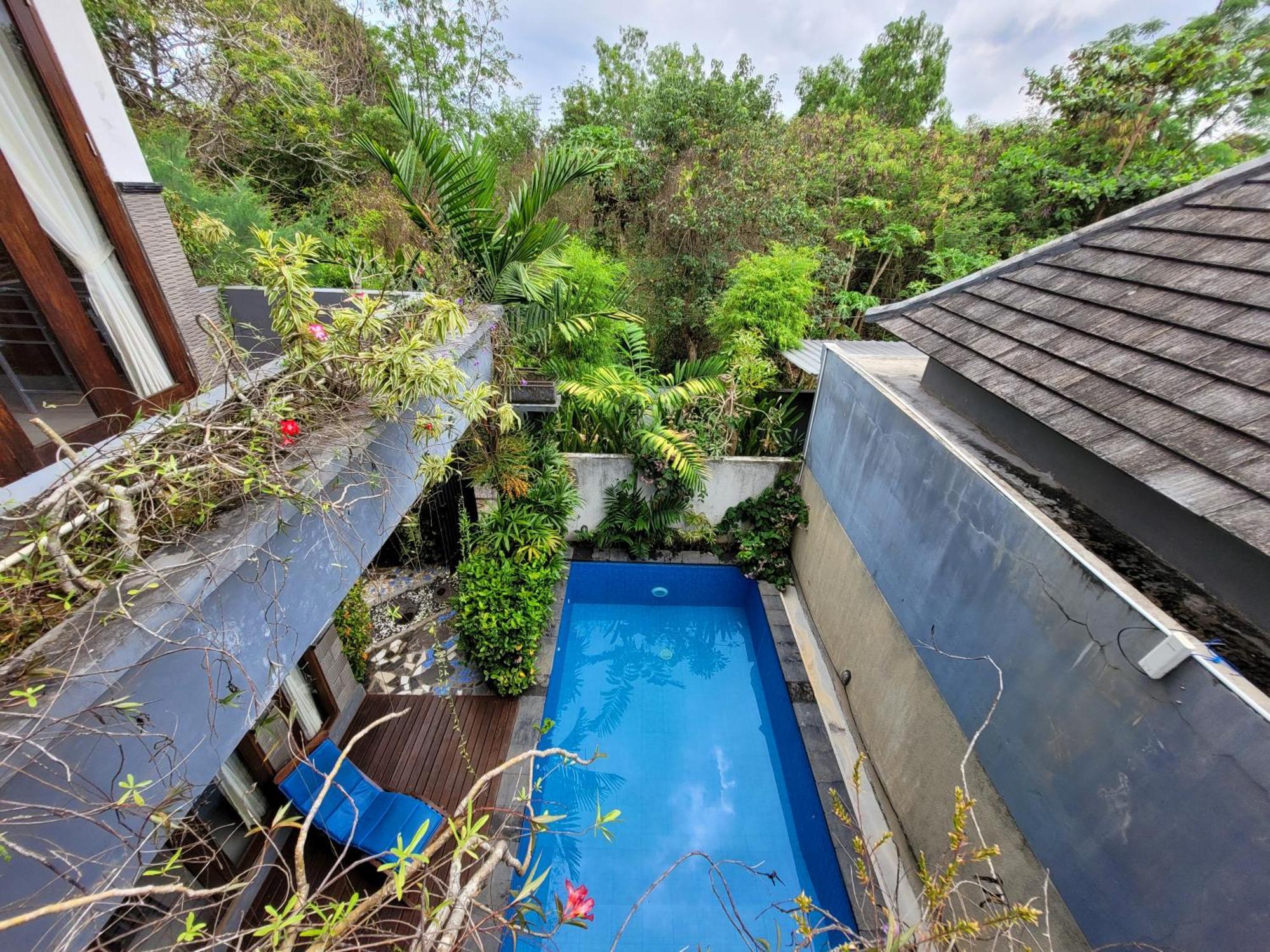 Ramantika Sunset Bay Villa Nusa Dua  Exterior photo